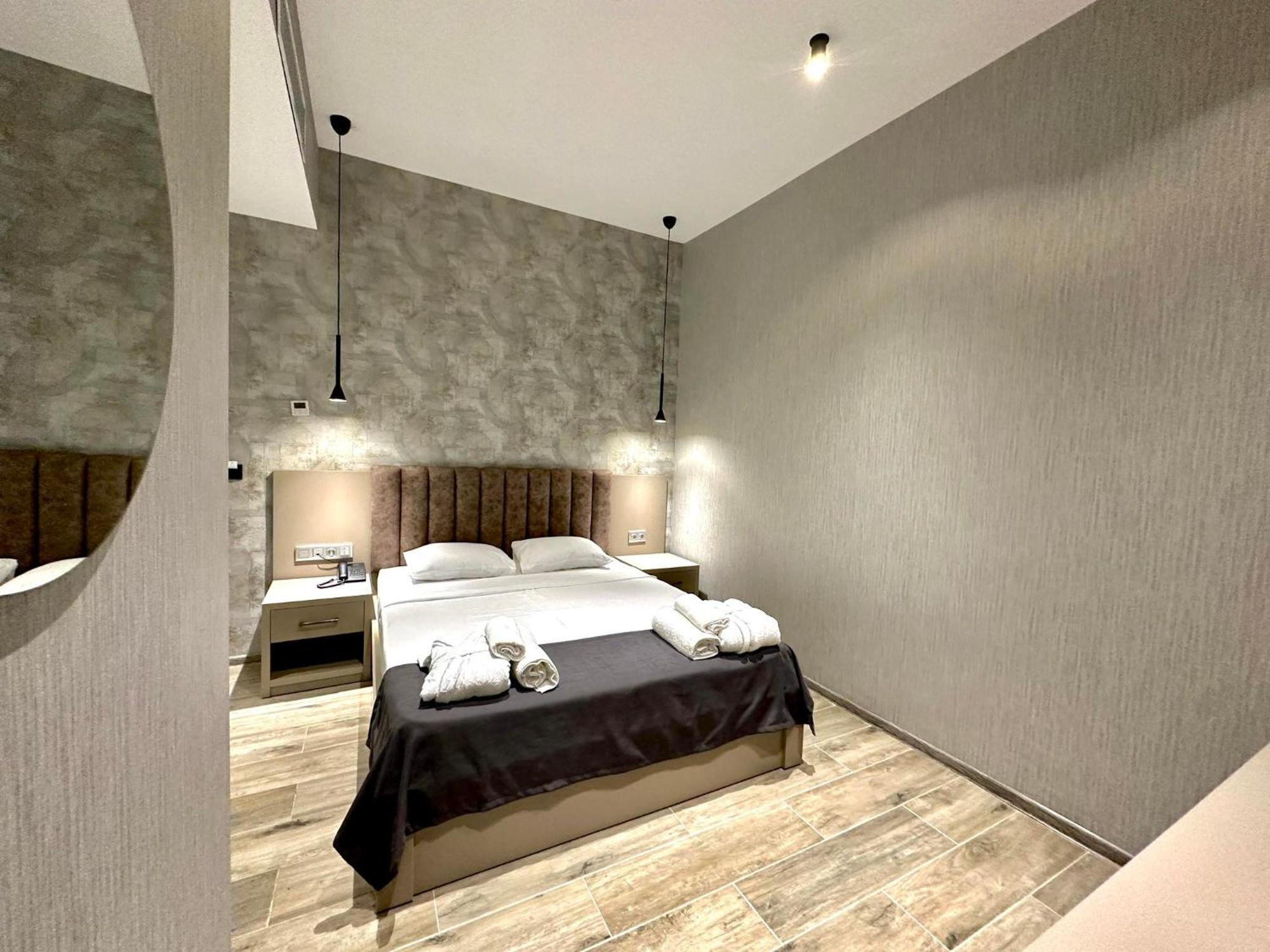 Emerald Hotel Batumi Eksteriør billede